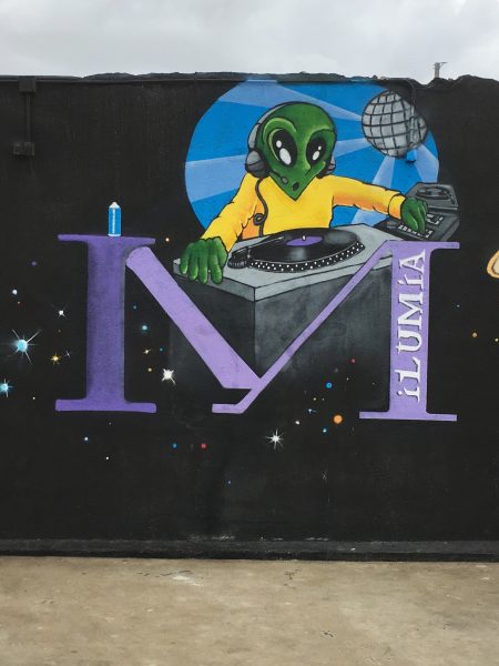 graffiti profesional by piker discoteca ilumia