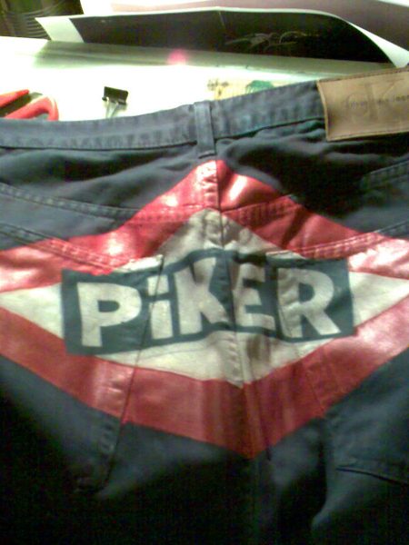 Pantalones Piker logo metro